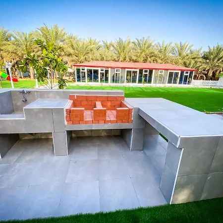 Palm Escape Farmhouse - By Seven Elements Ra’s al-Chaima Exterior foto